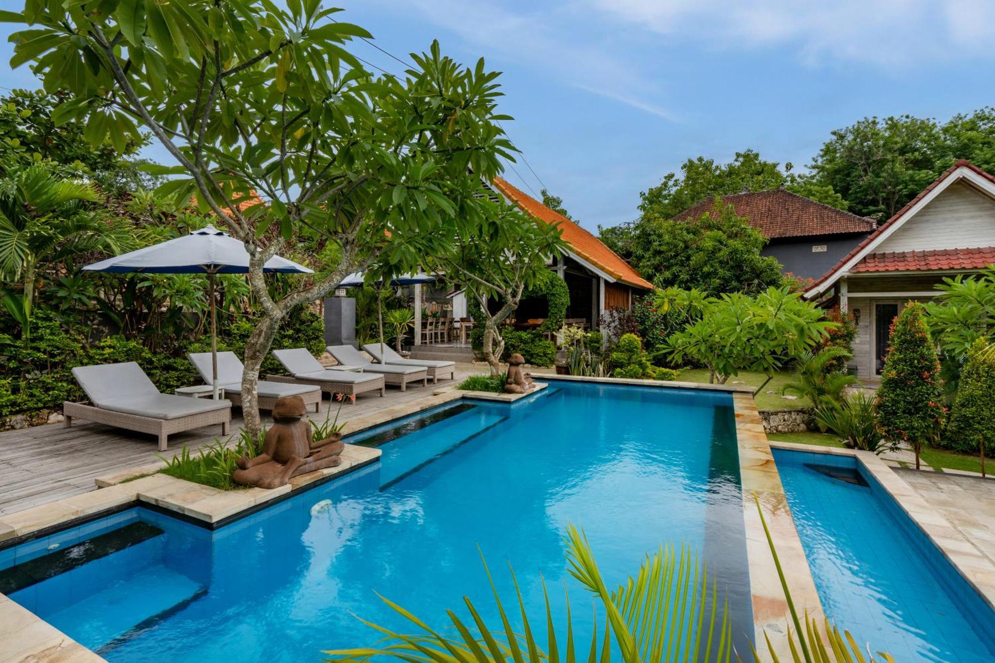 Le Biu Garden View Hotel Nusa Lembongan  Exterior photo