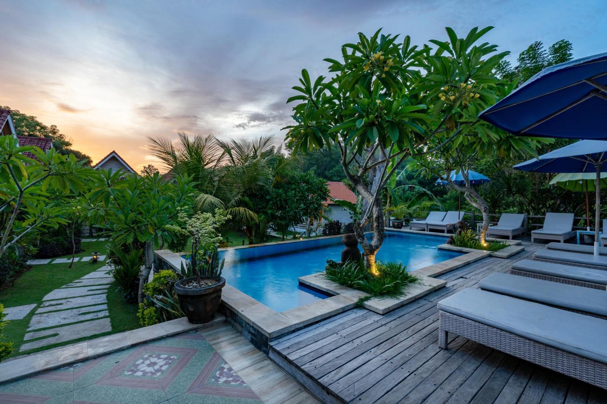 Le Biu Garden View Hotel Nusa Lembongan  Exterior photo