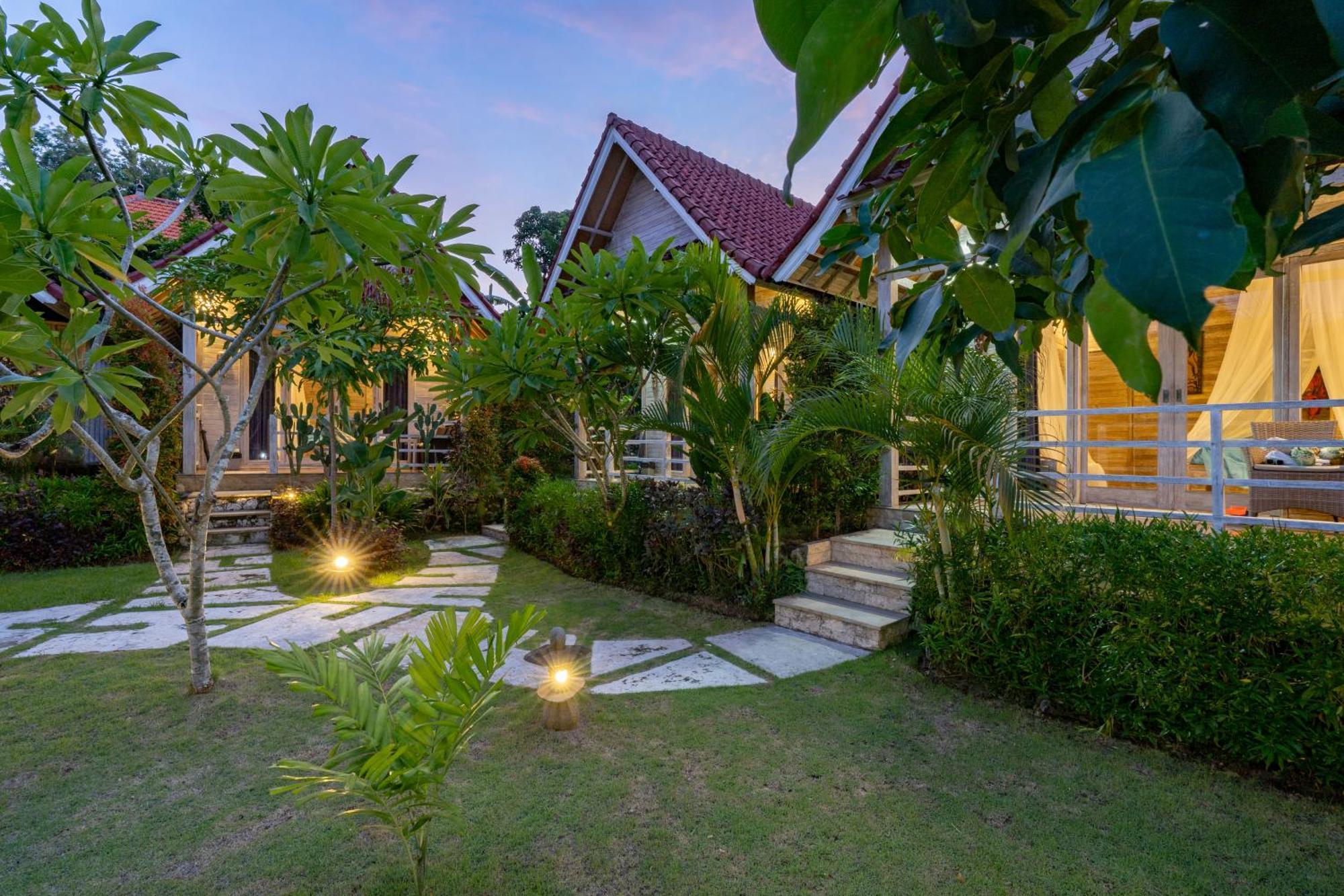 Le Biu Garden View Hotel Nusa Lembongan  Exterior photo