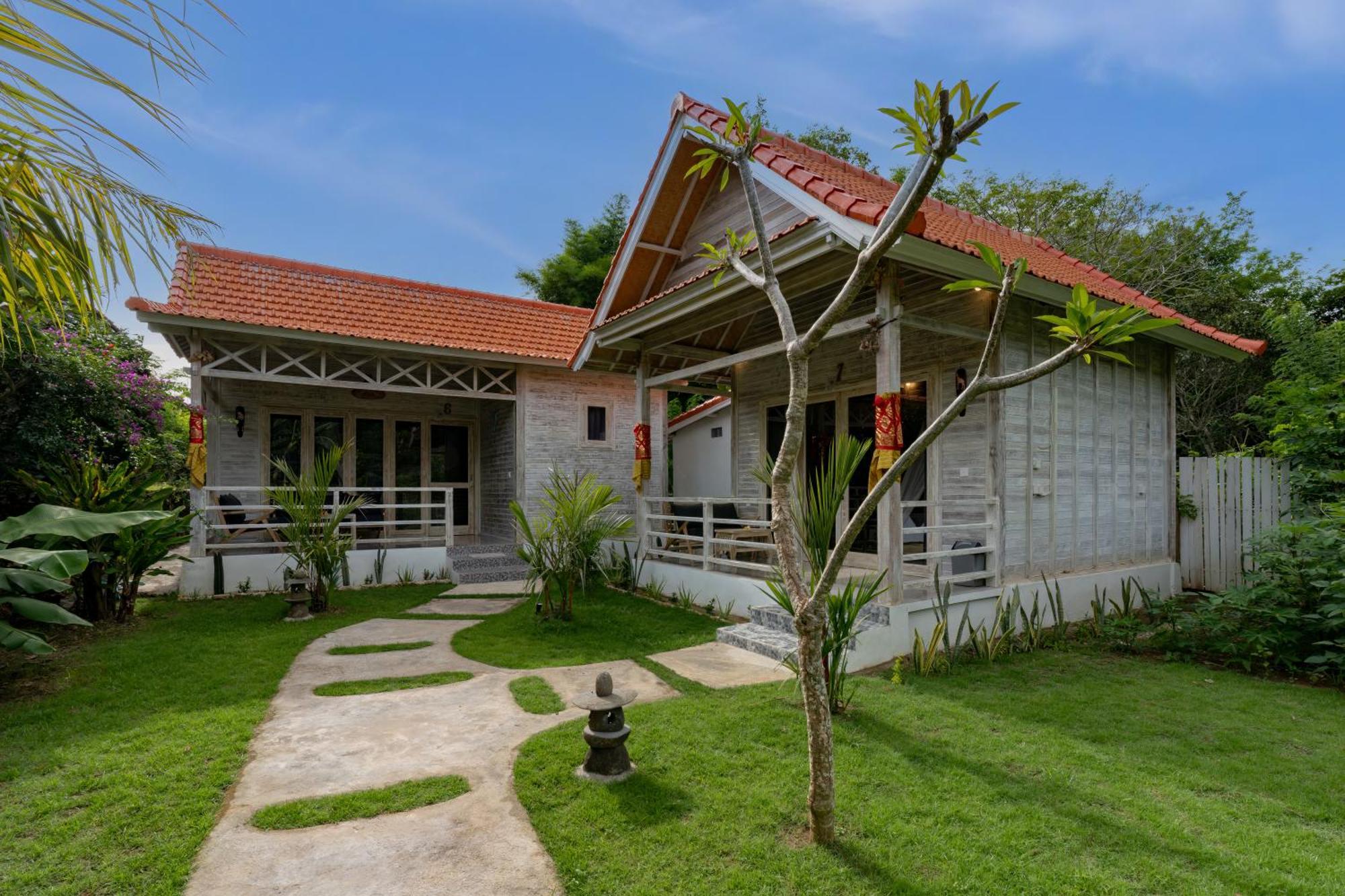 Le Biu Garden View Hotel Nusa Lembongan  Exterior photo